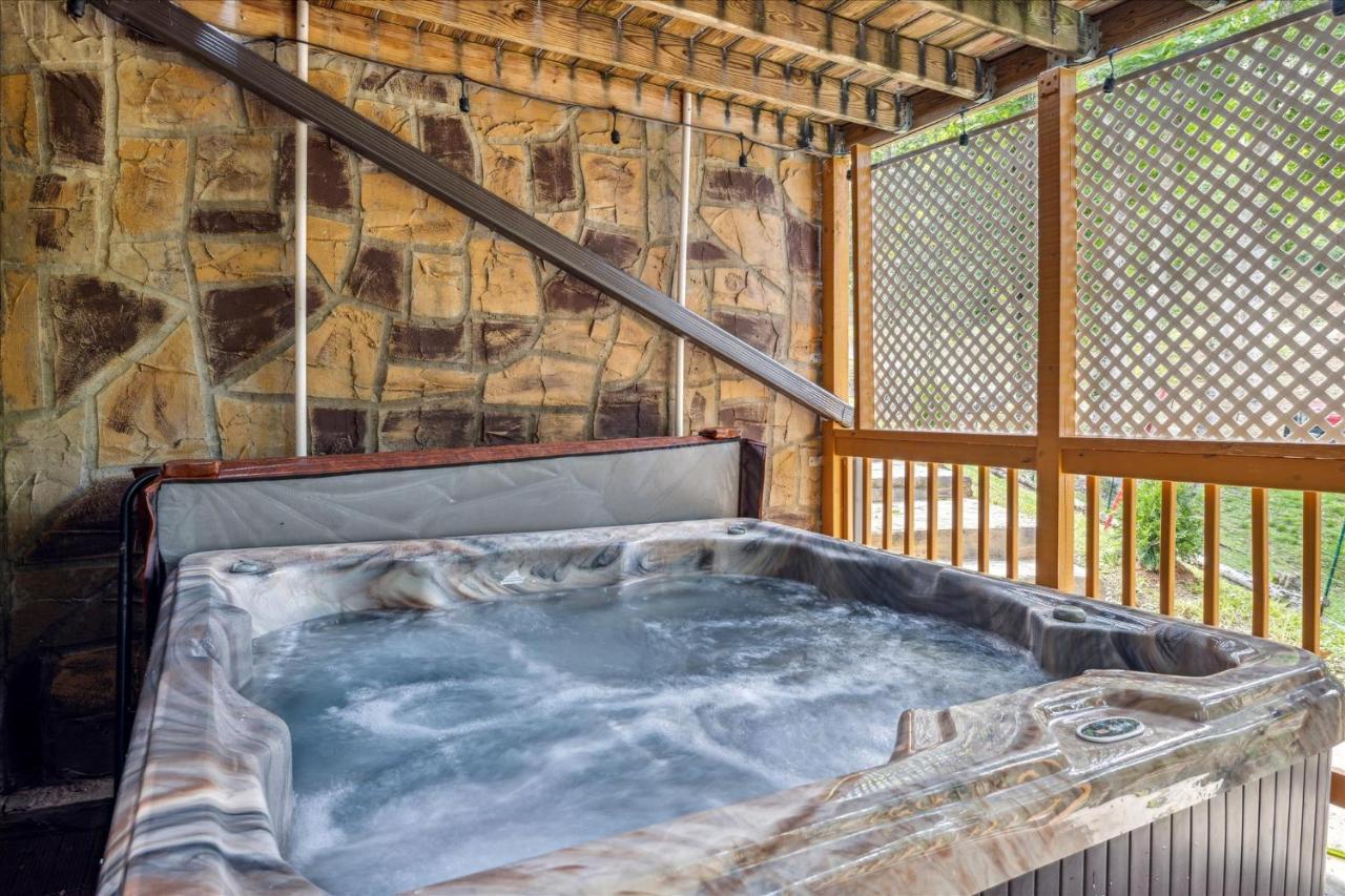 Smokey Max Chalet Sevierville Exterior foto